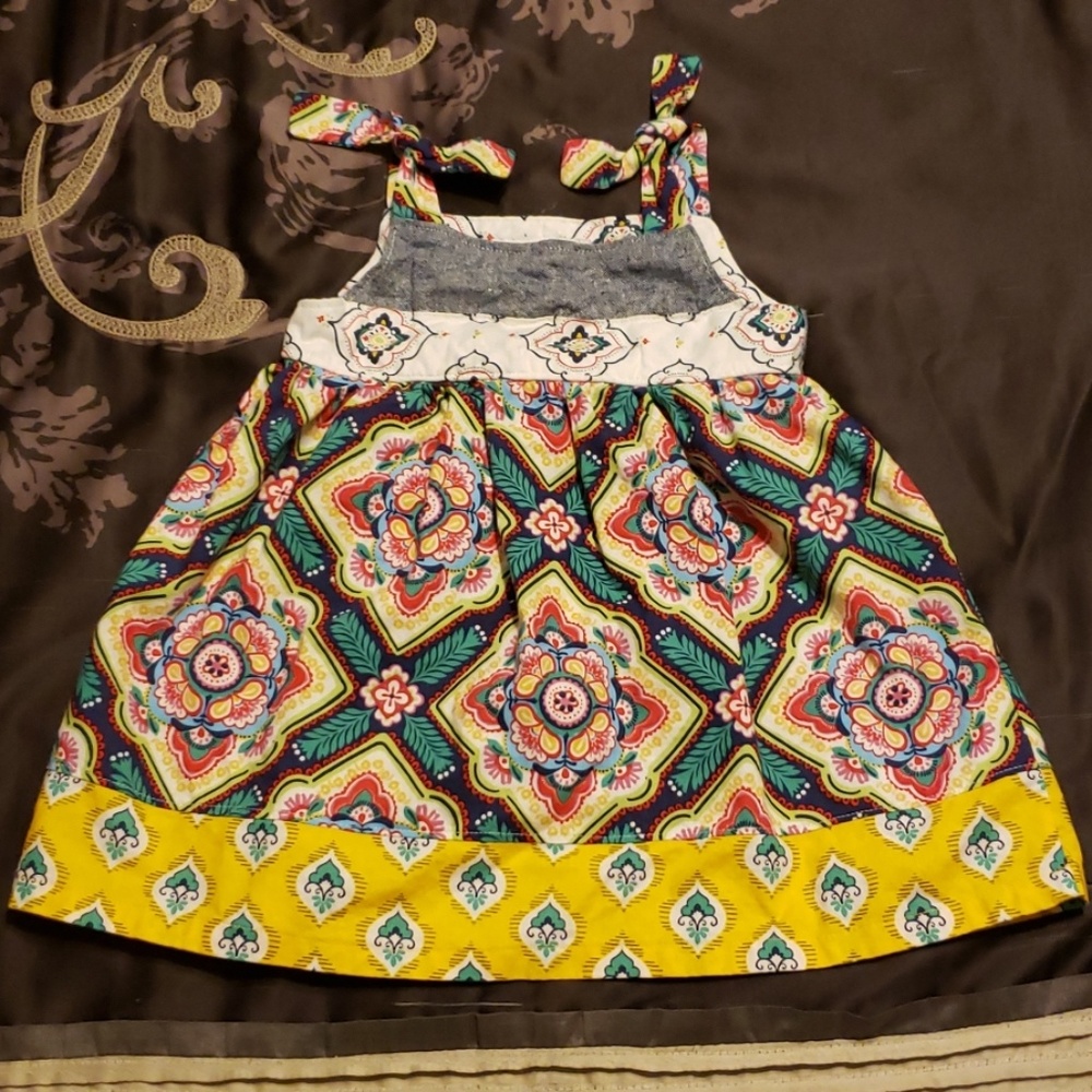 Baby girl's sundress
